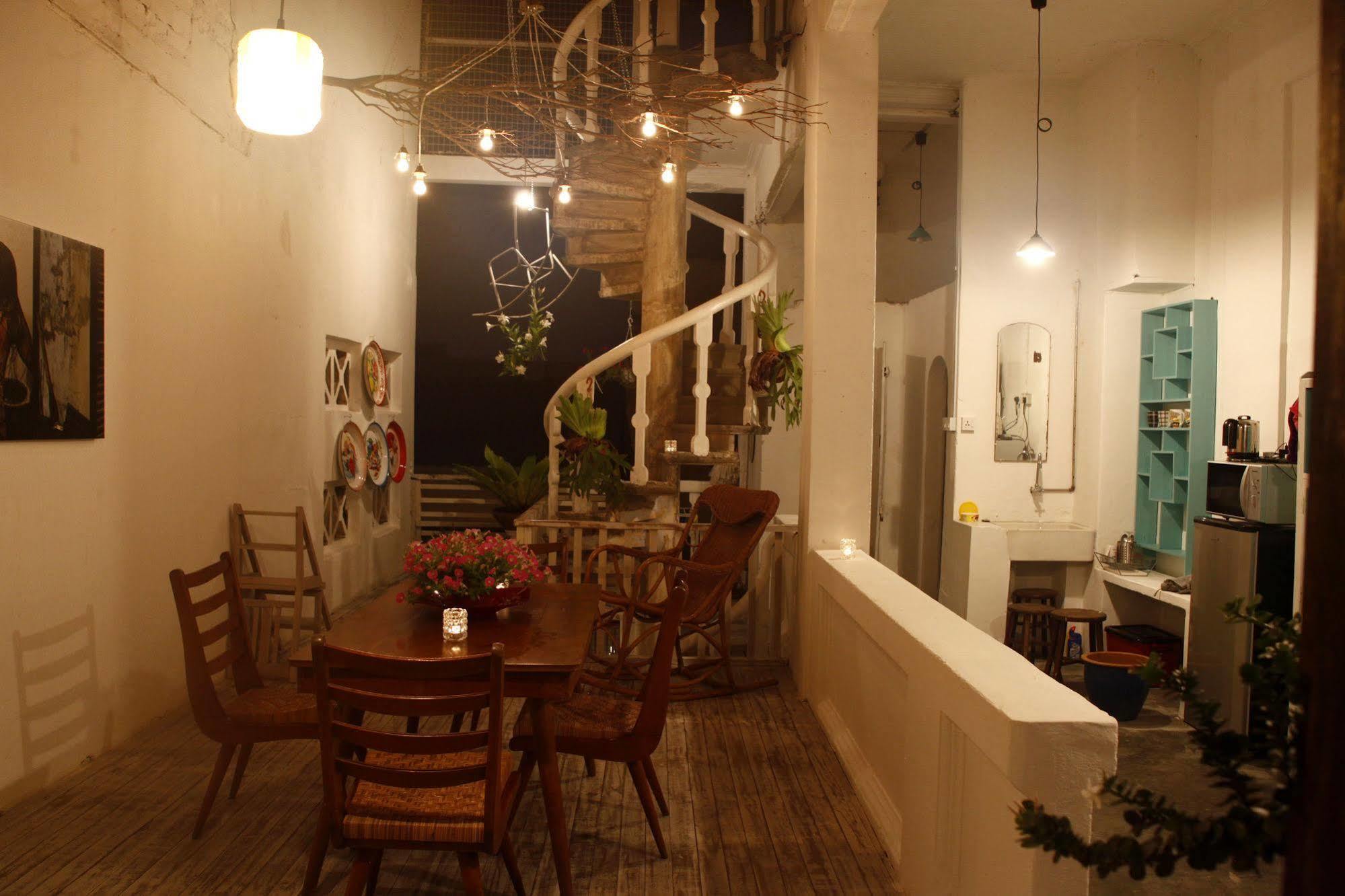The Loft @ 13 Hibiscus Malacca Exterior foto
